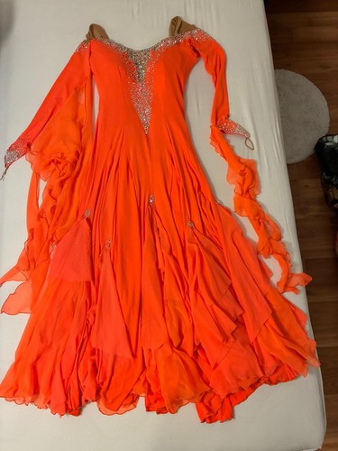 Turnierkleid ein - turnierkleid, „ein